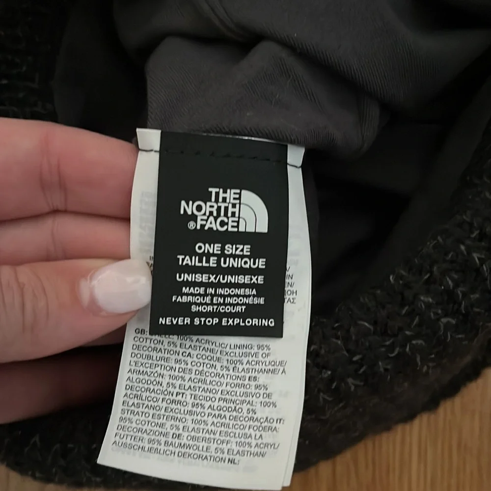 The North Face Unisex YSL Champs 2022 Black Beanie Hat | Winter Park Ski Resort